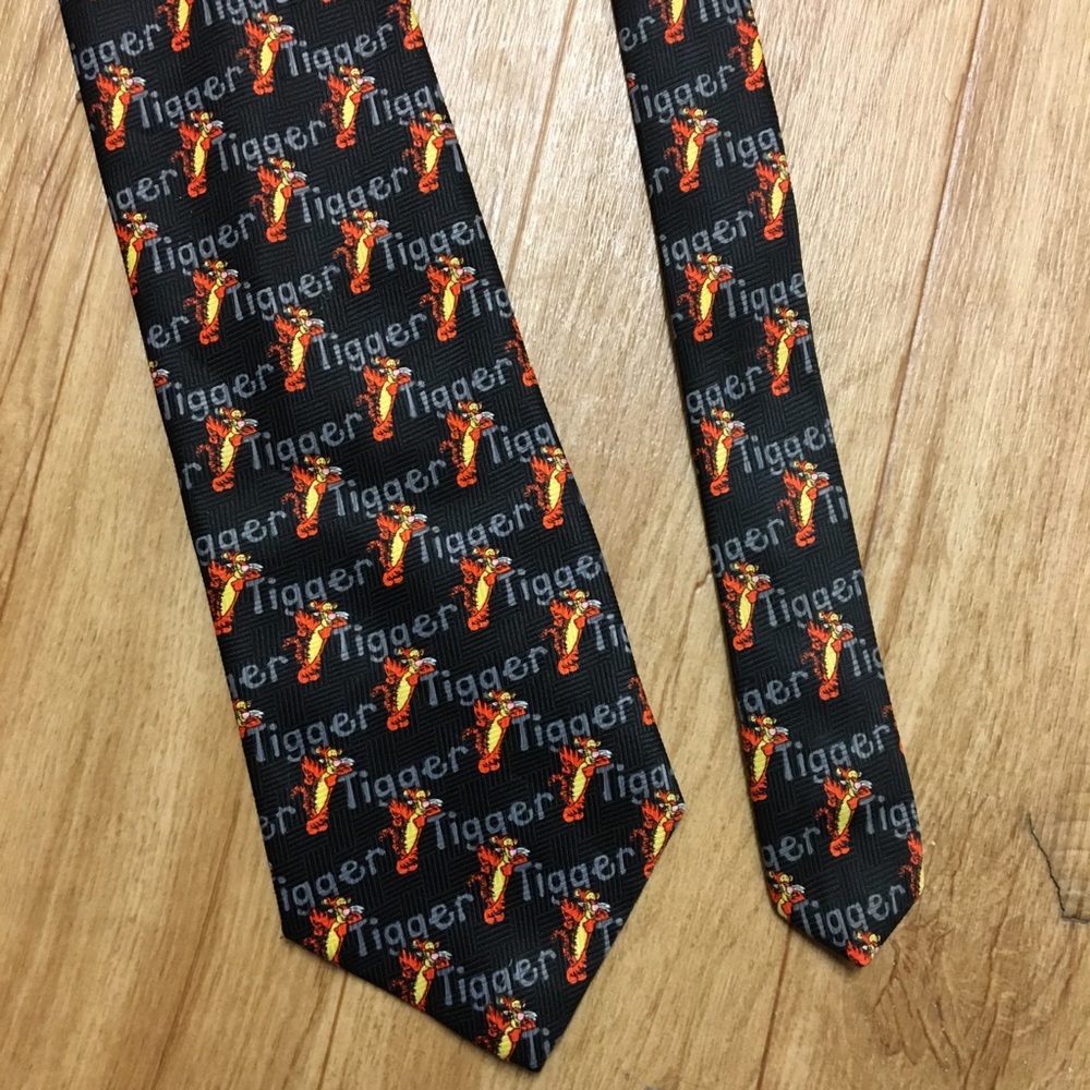 Vintage Disney Winnie The Pooh Tigger Necktie